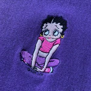 Vintage Betty Boop Embroidered crew neck in purple plum
